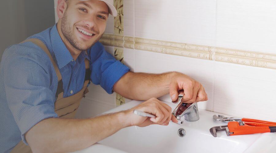 Expert burst pipe repair services in Cheriton, VA